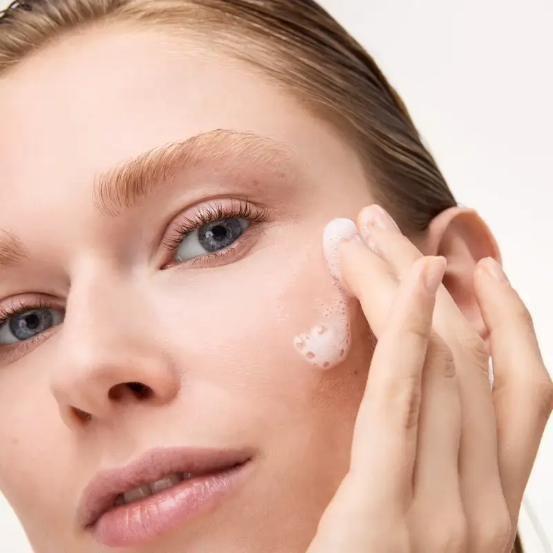 Catrice Prebase En Espuma Soft Glam , 32,5 ml - Image 4