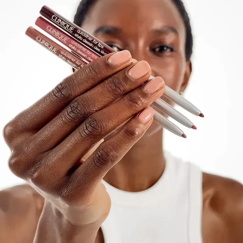 Clinique Delineador De Labios Quickliner Tono Nude Honey, 3 gr - Image 5