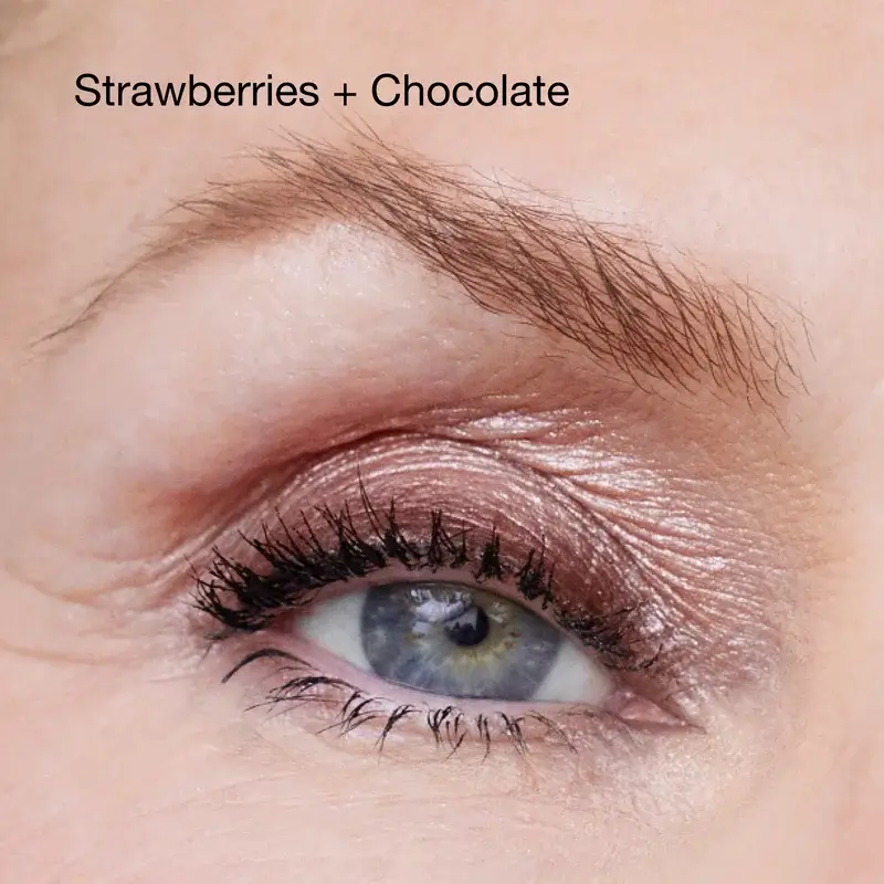 Clinique High Impact Shadow Play Sombra De Ojos Strawberry + Chocolate, 1.9 gr - Image 3
