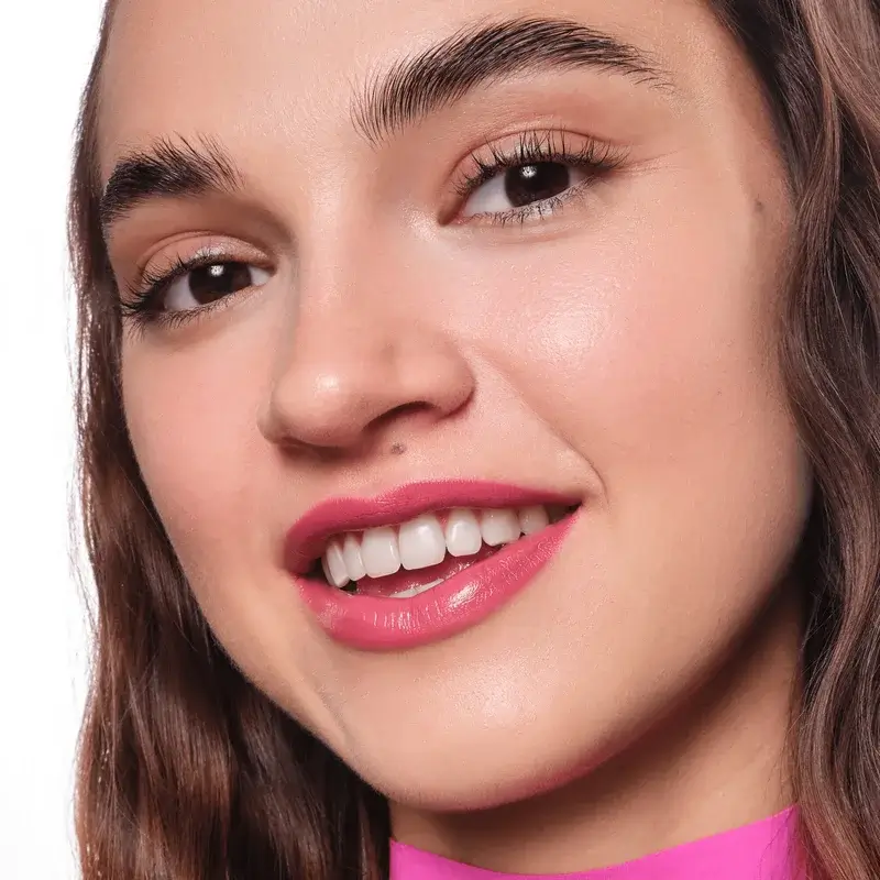 Essence Barra De Labios Satin Glow Luminous Shine 03 , 3,5 gr - Image 4