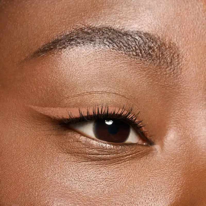 Essence Eyeliner Líquido Colour It! 05 , 3 ml - Image 8