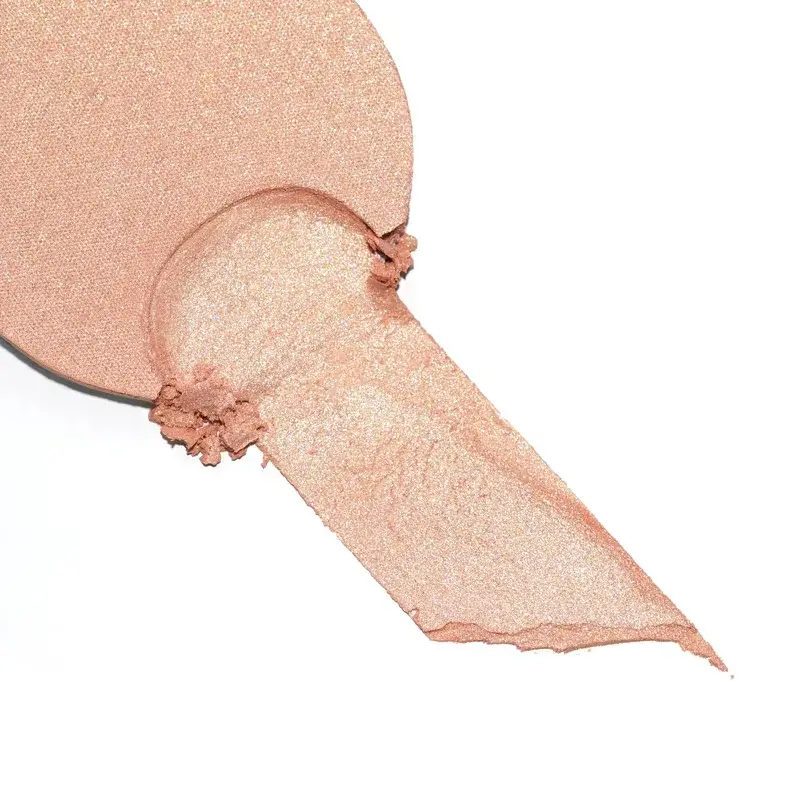 Essence Iluminador Soft Touch Bouncy Glow 10 , 4 gr - Image 3