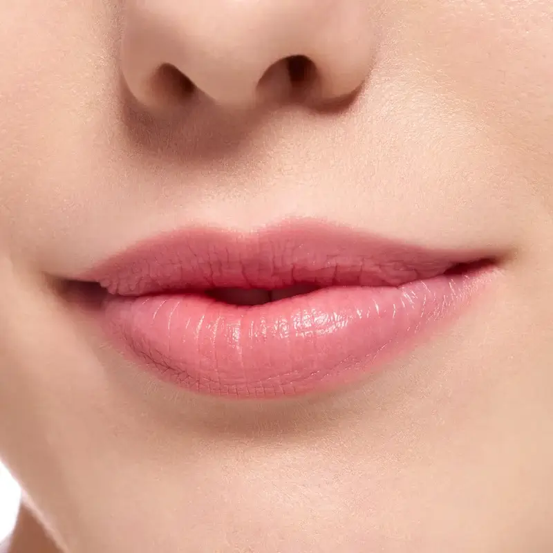 Essence Perfilador De Labios 8H Matte Comfort 21, 0,3 g - Image 8